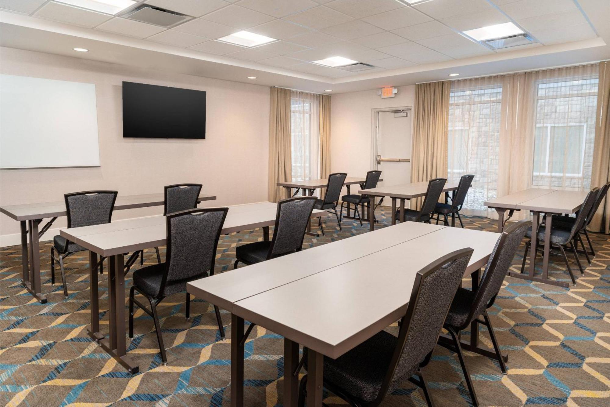 Residence Inn By Marriott Louisville Old Henry Экстерьер фото